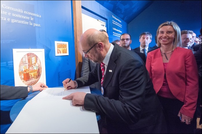 Martin_Schulz_Federica_Mogherini_Expo_Milano
