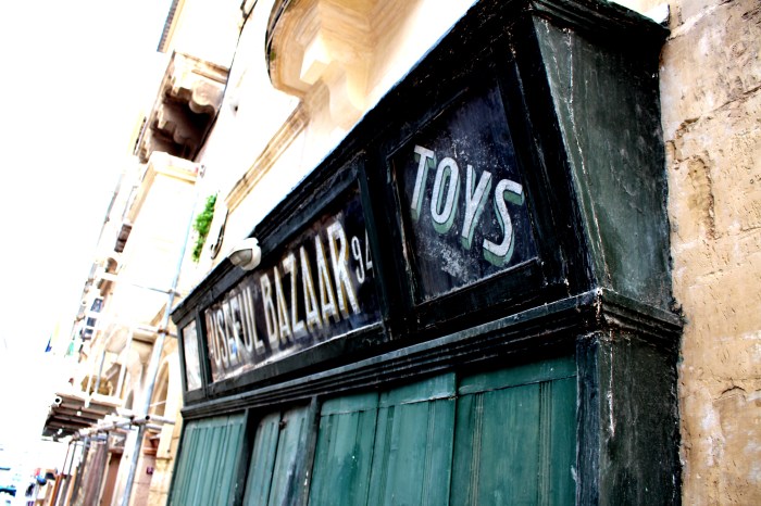 Valletta_Useful_bazaar